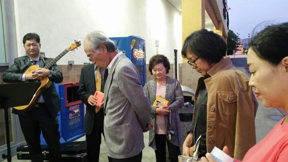 temp_1478629209759-1165606622